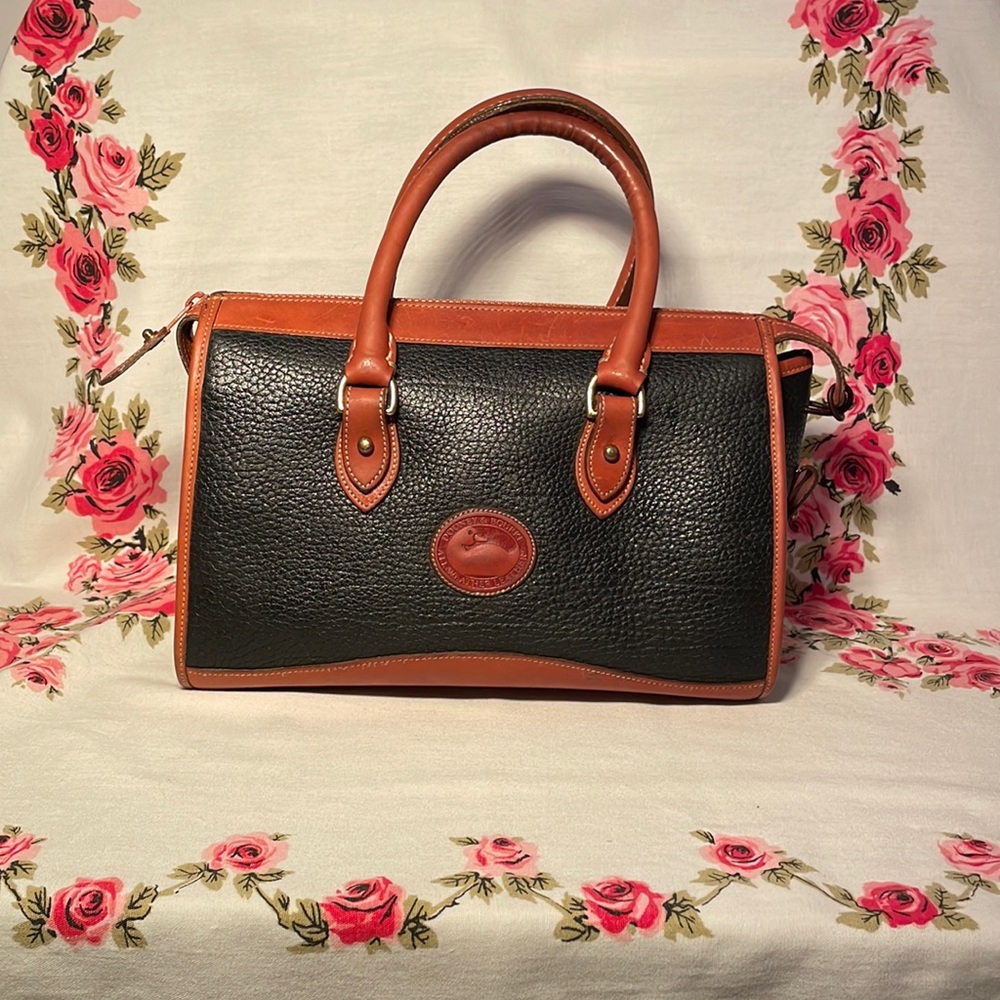Dooney & Bourke